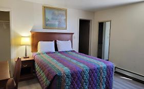 Canadiana Motel