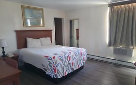 Canadiana Motel